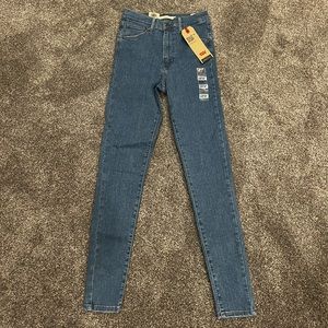 Levi’s mile high super skinny jeans